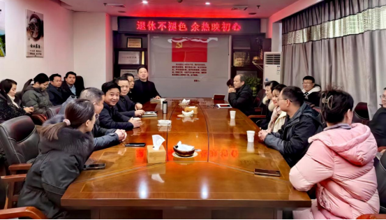 退休不褪色，余熱映初心